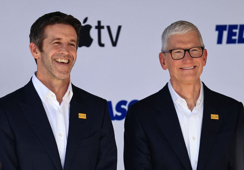 Cook hands Apple to Ternus: bigger and richer, but catching up in AI race