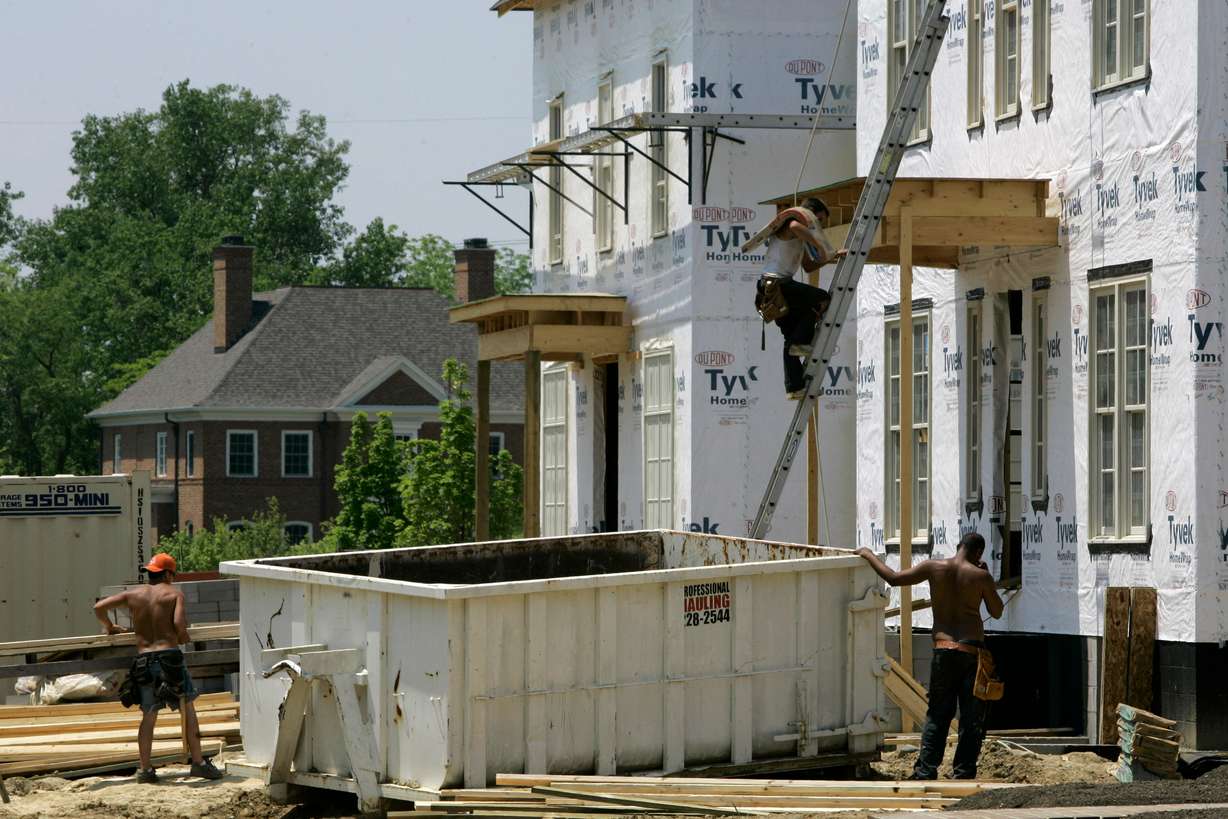 Luxury homes are under construction in a subdivision, May 22, 2007, in New Albany, Ohio.