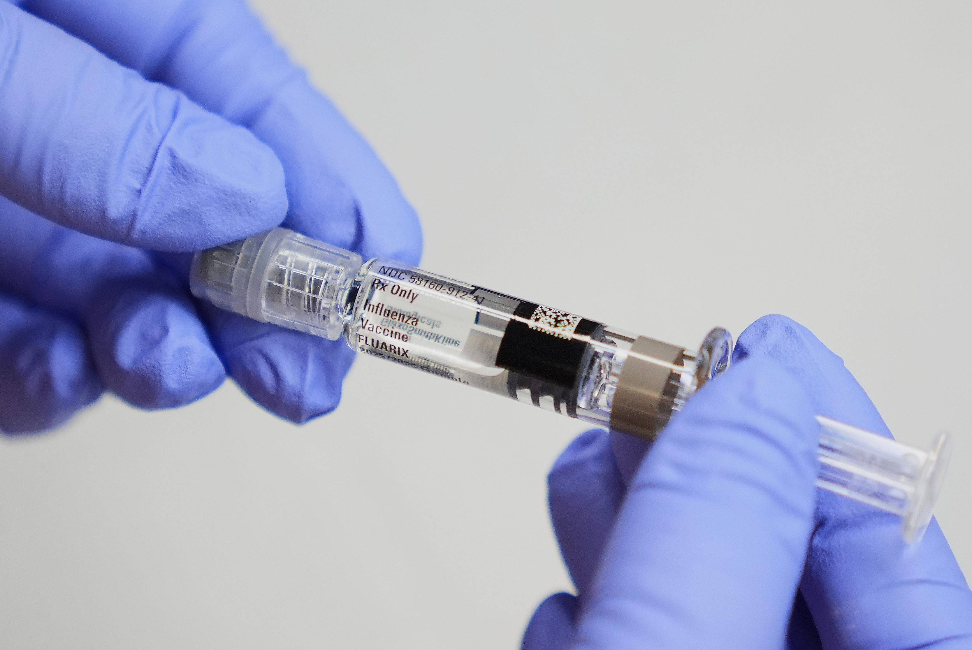 Top doctors offer updated flu, COVID vaccine recommendations, aiming to ease confusion