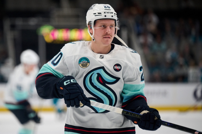 Apr 5, 2025; San Jose, California, USA; Seattle Kraken right wing Eeli Tolvanen (20) warms up before the game against the San Jose Sharks at SAP Center at San Jose.