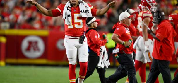 Chiefs QB Patrick Mahomes appears on track to start Week 1 against the Denver Broncos