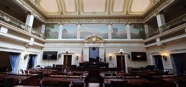 Democrat exits Utah state Senate race, backs Forward Party candidate