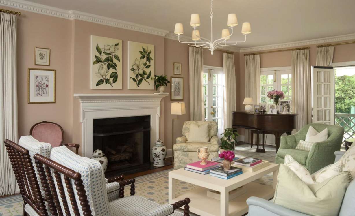 Professional tips for choosing the perfect light fixtures for your home