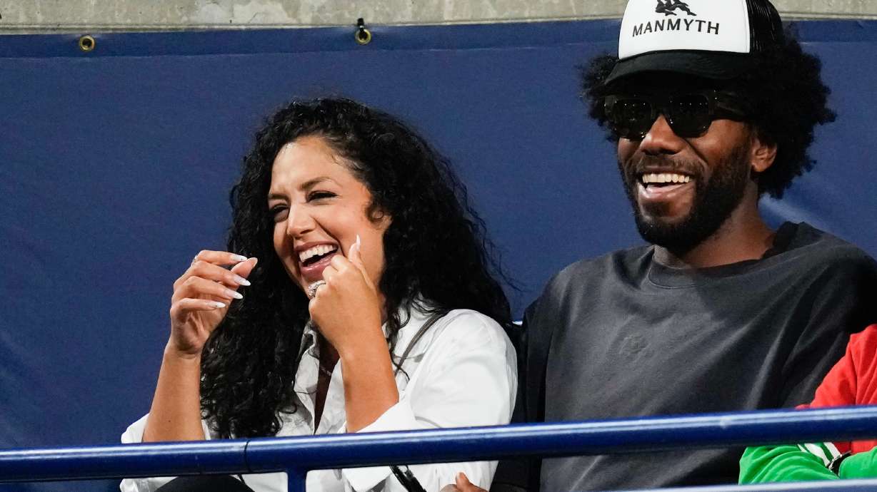 Kawhi Leonard attends National Bank Open tennis tournament as Japan's Naomi Osaka takes on Kazakhstan's Elena Rybakina in Toronto on Tuesday, Aug. 11, 2026.