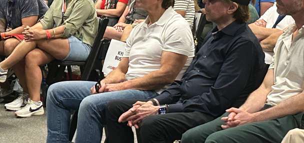 NASCAR drivers scrambling for cameos after Tom Cruise announces 'Days of Thunder' sequel
