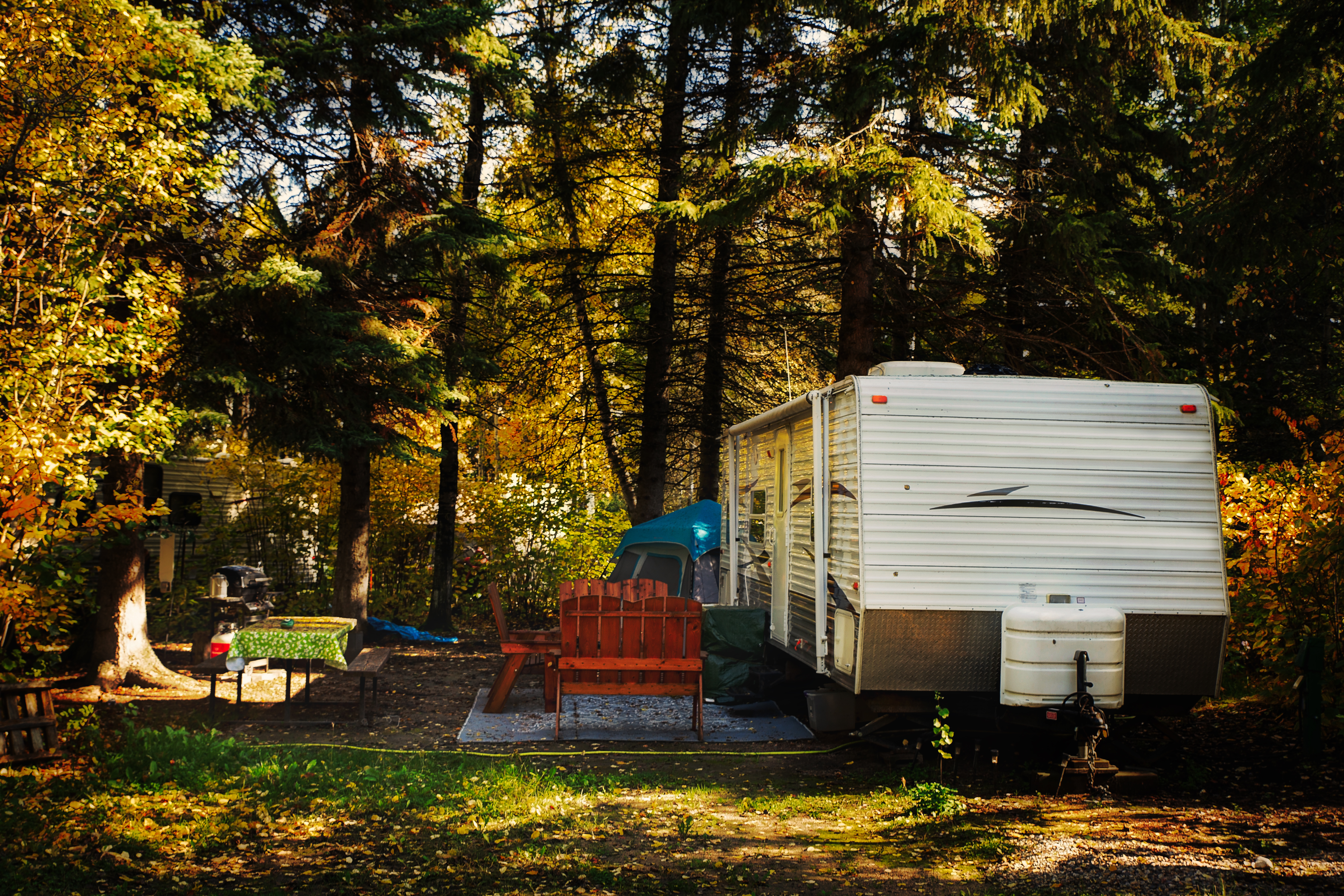 Don't let your weekends go to waste. This is the perfect season to get out on a Utah road trip! 