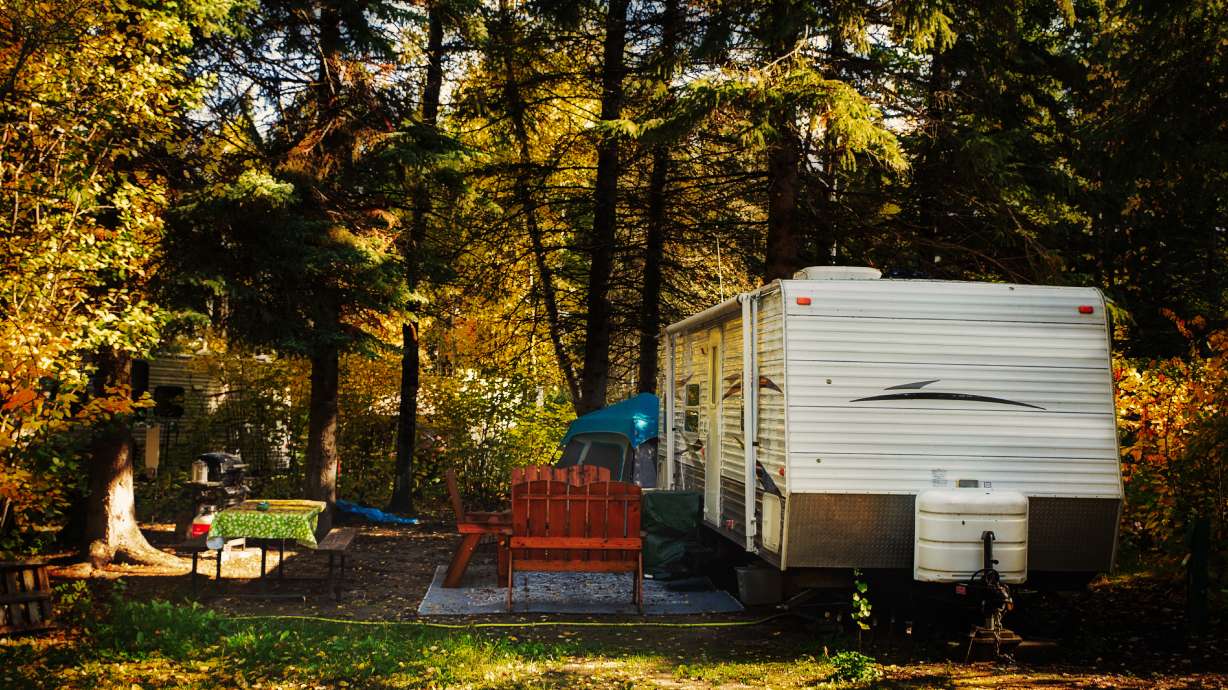 Don't let your weekends go to waste. This is the perfect season to get out on a Utah road trip!