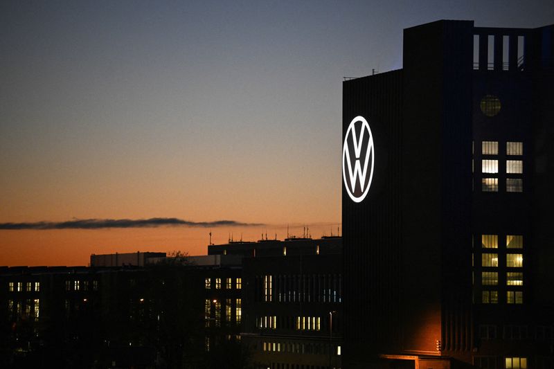Volkswagen targets 9% operating margin by 2030