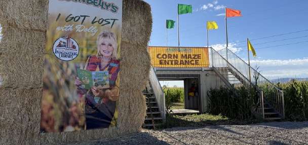 Cornbelly's opens Dolly Parton-themed corn maze in Spanish Fork