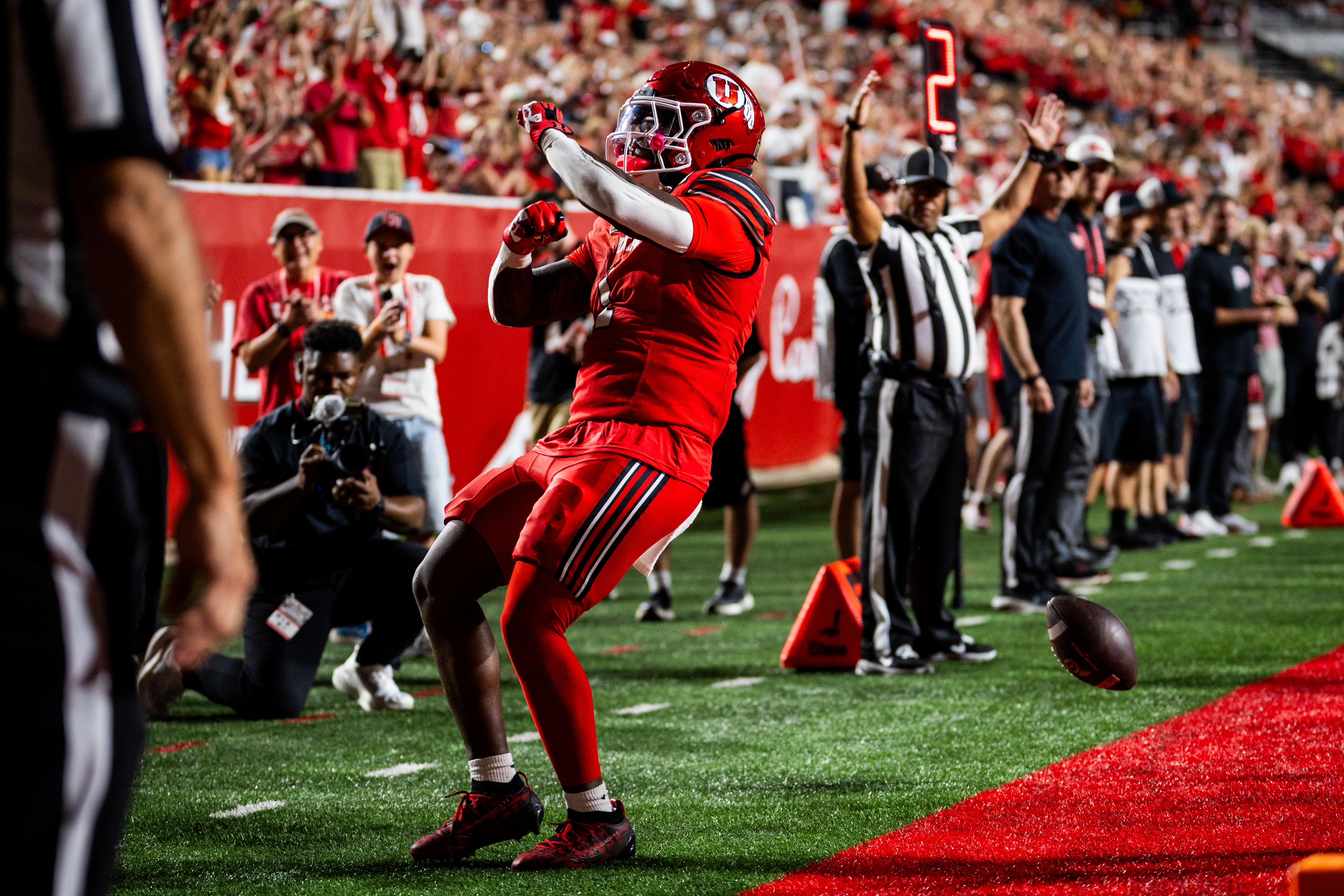 Wayshawn Parker goes for career-high 3 TDs as No. 21 Utah rolls past FCS Idaho