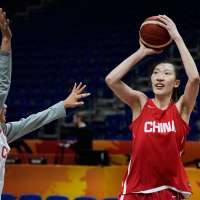 China's 7-foot-3 Zhang Ziyu looms over opponents on debut at Women's Basketball World Cup