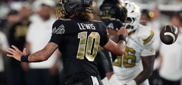 Colorado QB Julian Lewis leads touchdown drive with 42 seconds left in 14-13 win over Georgia Tech