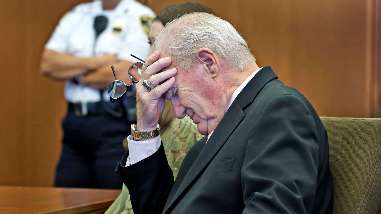 Defense attorney Kevin Reddington reacts to the judge's decision to declare a mistrial in the Lindsay Clancy murder trial on Friday, in Plymouth, Mass. The mistrial came after a last-minute appeal of the decision was rejected.