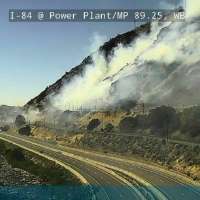 Broad Fire closes I-84 in Weber Canyon