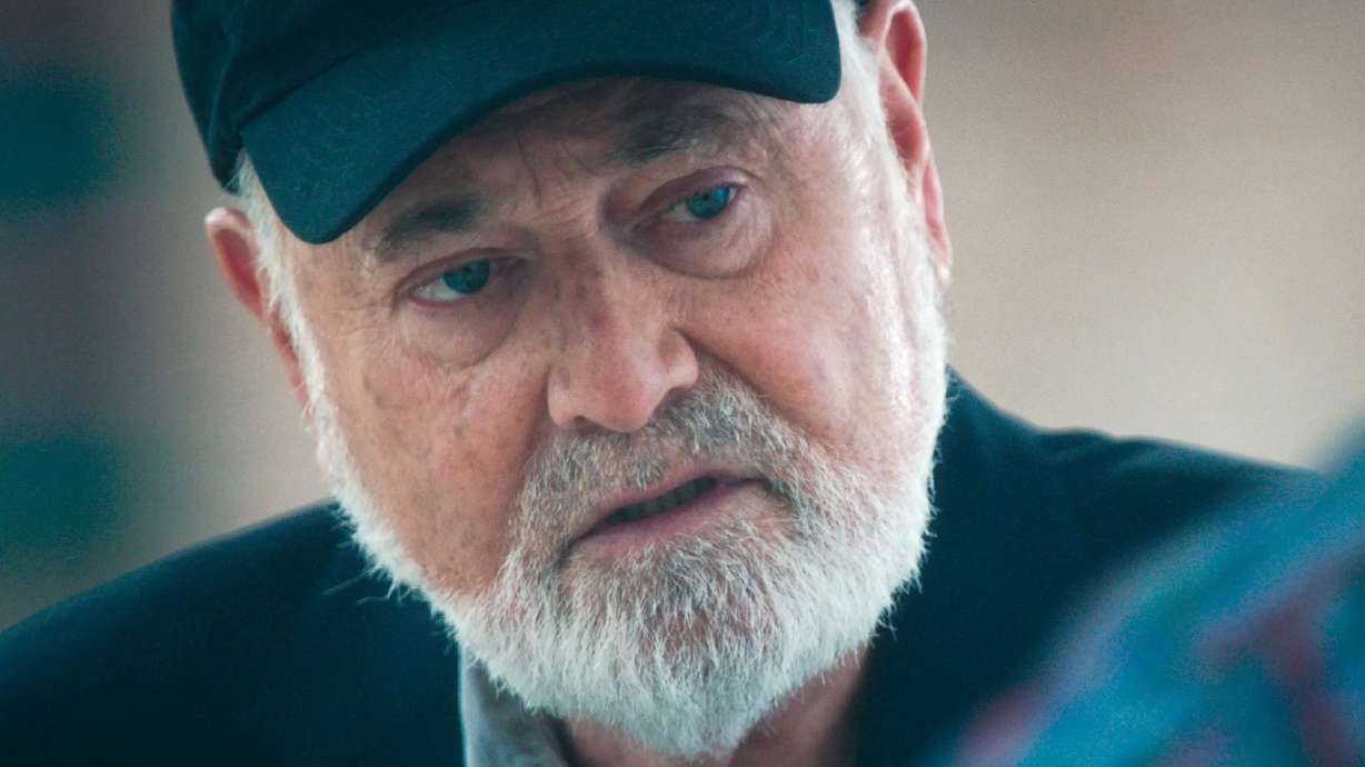 Rob Reiner as Albert in season 4 of "The Bear"
