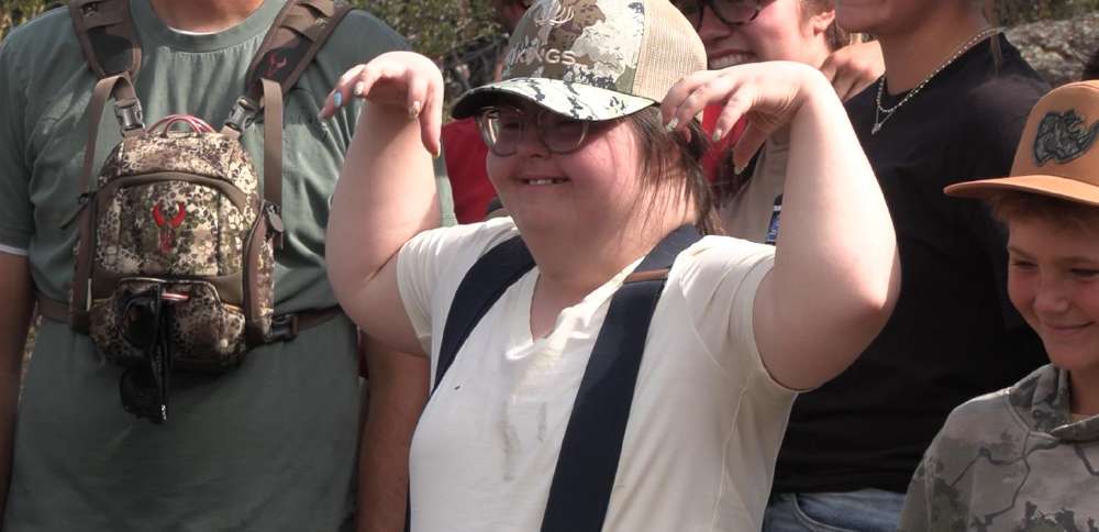 Utah community helps teen with Down syndrome achieve her dream bear hunt