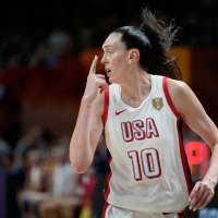 Breanna Stewart sparks US to 105-64 rout of Czech Republic after a scare vs Italy