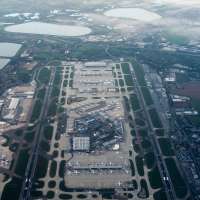 Travel chaos at UK airports as over 600 flights canceled due to air traffic control issue
