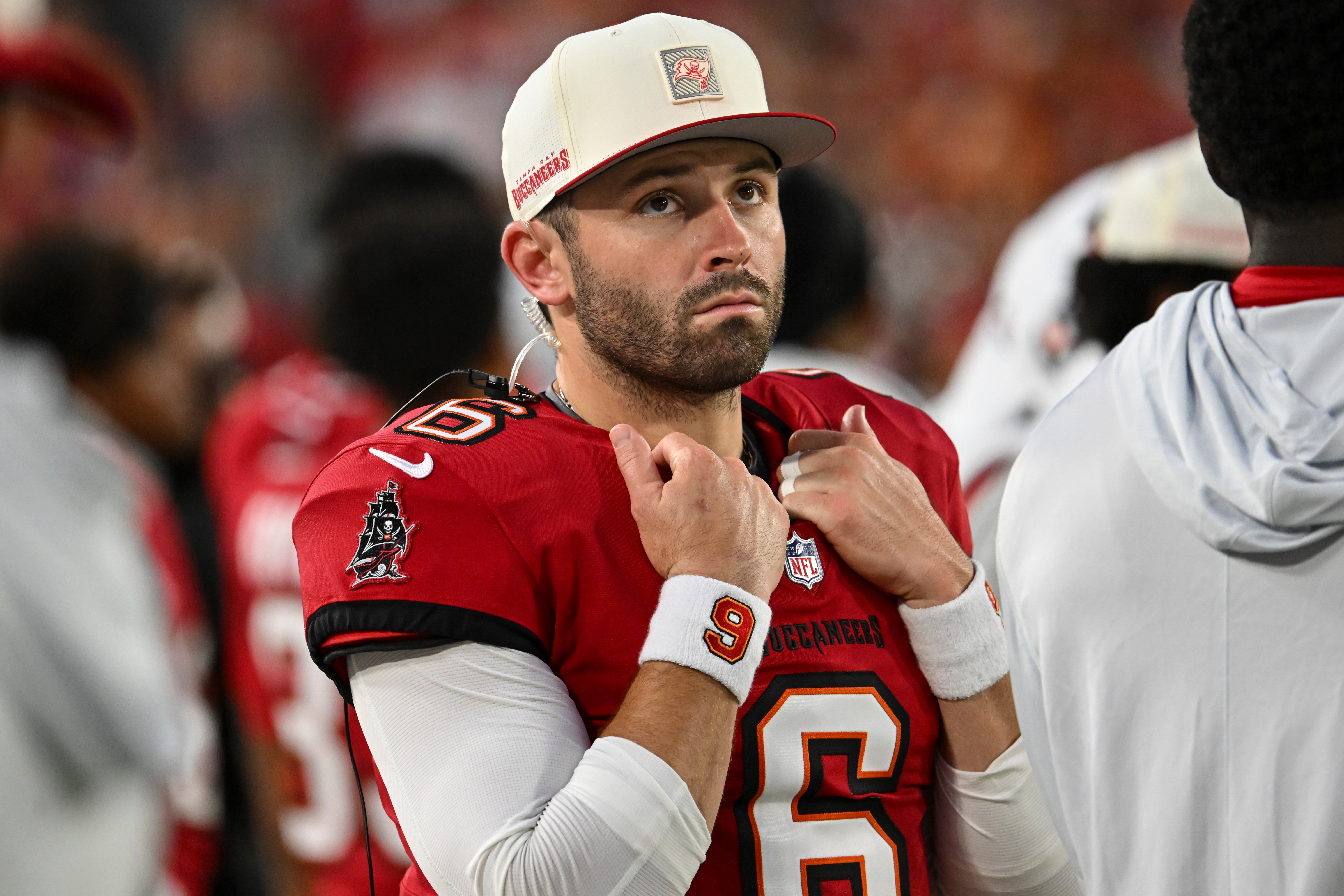 Baker Mayfield and Buccaneers agree to $165M, 3-year extension, AP source says
