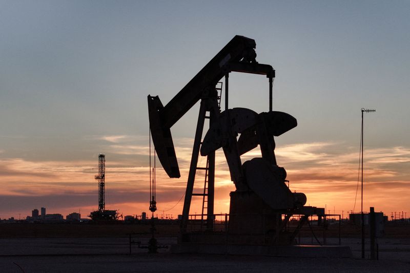 Oil tops $100, stocks slide as Middle East tensions escalate