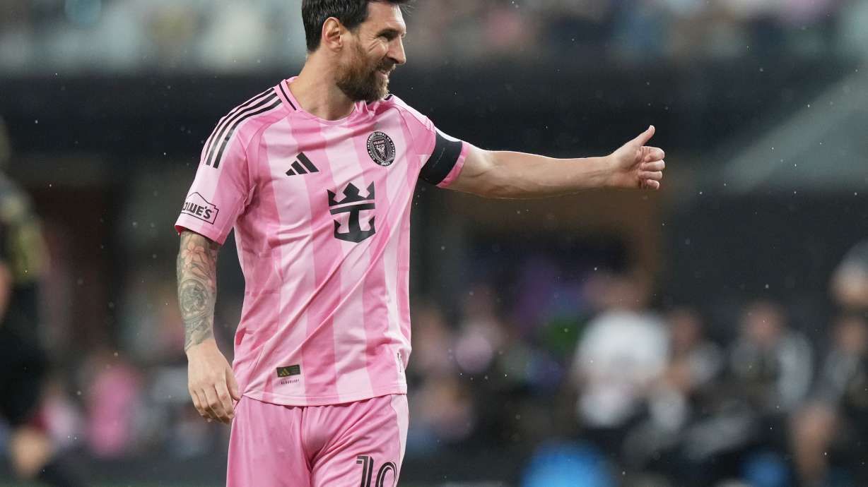 Inter Miami forward Lionel Messi (10) gestures during the second half of an MLS soccer match against Atlanta United, Saturday, Sept. 5, 2026, in Miami.