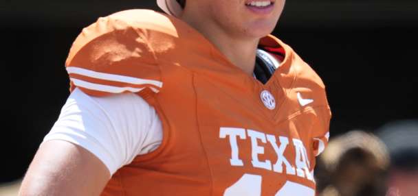 Heisman hopefuls Manning and Sayin to face off when No. 1 Ohio State meets No. 4 Texas in Austin
