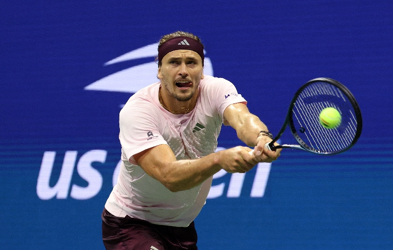 Tennis - U.S. Open - Flushing Meadows, New York, United States - September 9, 2026 Germany's Alexander Zverev in action during his quarter-final match against Netherlands' Botic van de Zandschulp IMAGN IMAGES via Reuters/Geoff Burke