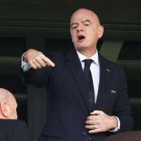 French soccer federation withdraws support for Infantino's FIFA re-election bid