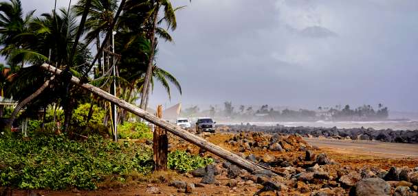 Hurricane Lowell battered Hawaii's western islands and is linked to at least 2 deaths