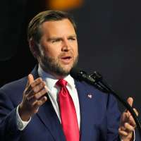 Vance pushes restoration of nuclear family, traditional marriage in convention speech