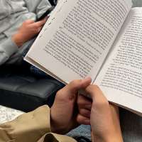 US teen reading scores fall to lowest level in nearly 25 years