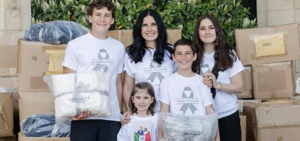 'A blanket says it all': How a Logan family built a blanket business based on love