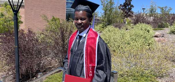 U. grad with stage 4 cancer heads to Washington to push for clinical trial access