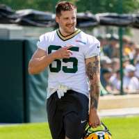Tucker Kraft signs extension on day before Packers' season opener