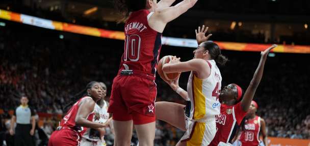 U.S. women top Spain 76-66 to reach the FIBA World Cup final against France