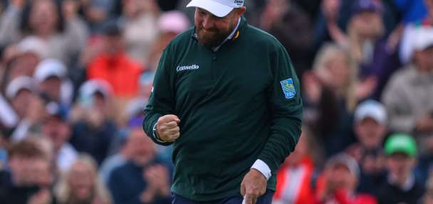 Shane Lowry one-putts every green on back nine and builds 4-shot lead in Irish Open