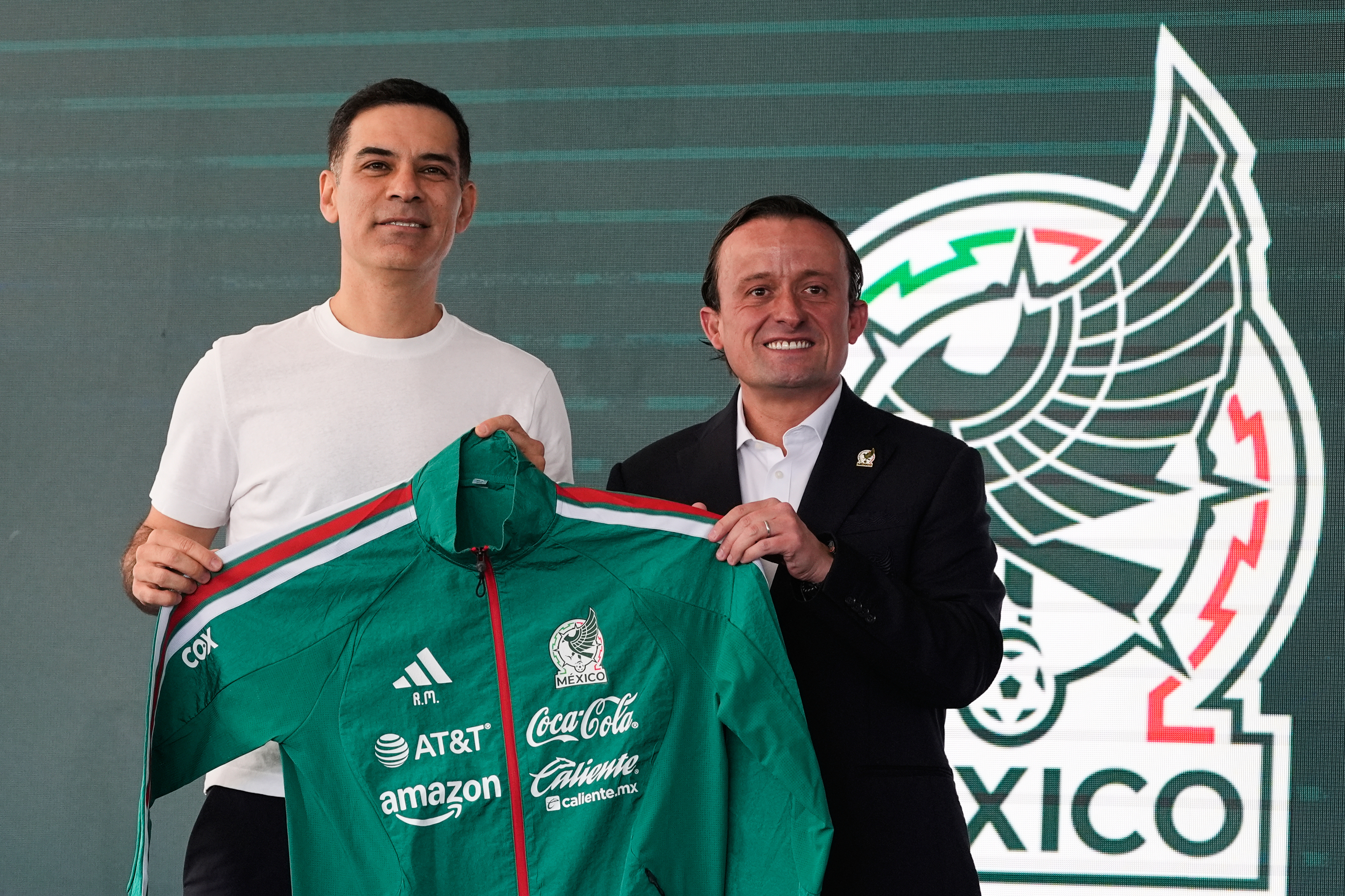 Mexican Soccer Federation's Mikel Arriola, right, and Rafael Marquez, the new head coach of the Mexican national soccer team, pose for a photo during a news conference in Mexico City, Thursday, Sept. 10, 2026. 