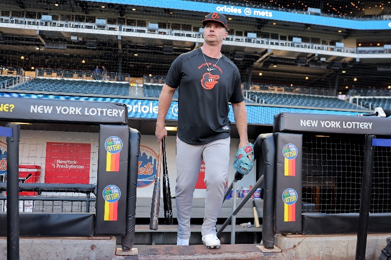 Sep 14, 2026; New York City, New York, USA; Baltimore Orioles first baseman Pete Alonso (25) steps out of the dugout for batting practice before a game against the New York Mets at Citi Field.