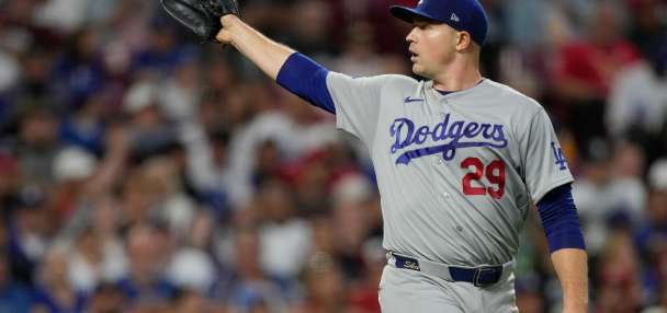 A quiet toast as the Dodgers clinch record-tying 14th straight playoff spot