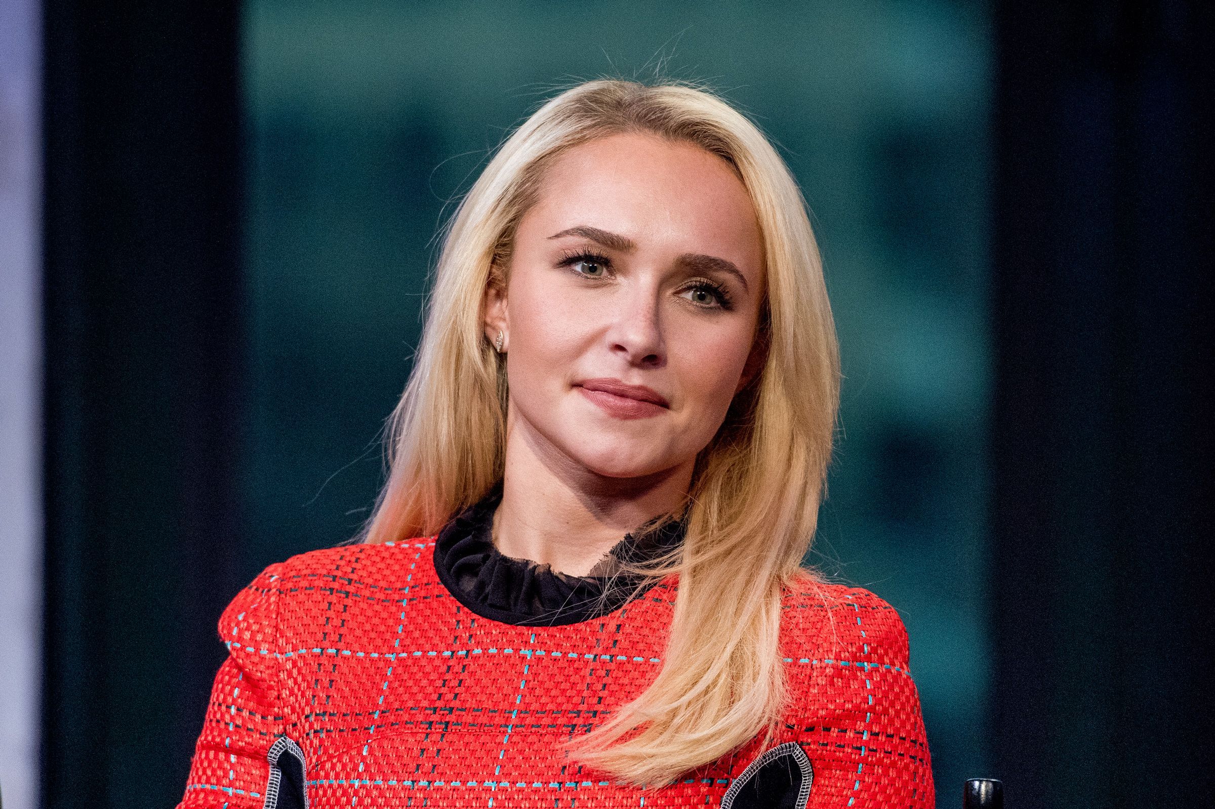 Probe into Hayden Panettiere's death examining whether she got counterfeit drugs from Southern California dealer, source says