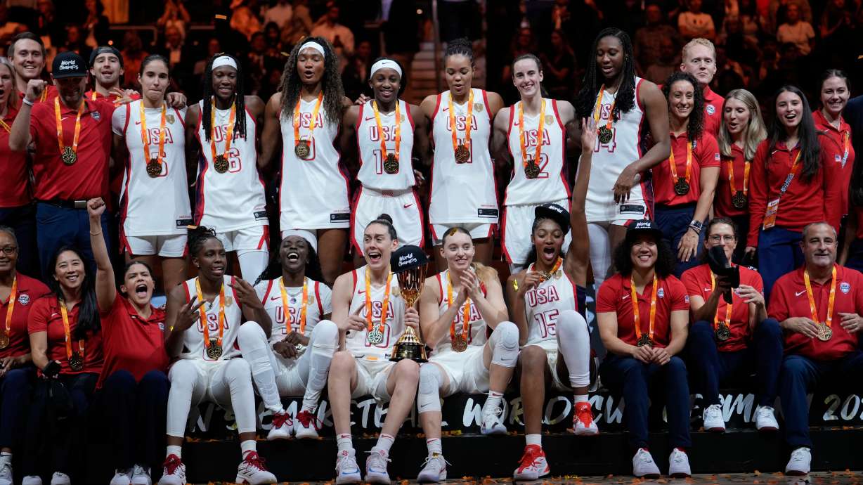 United States team poses with medals after winning the Women's Basketball World Cup final match between the United States and France in Berlin, Sunday, Sept. 13, 2026.