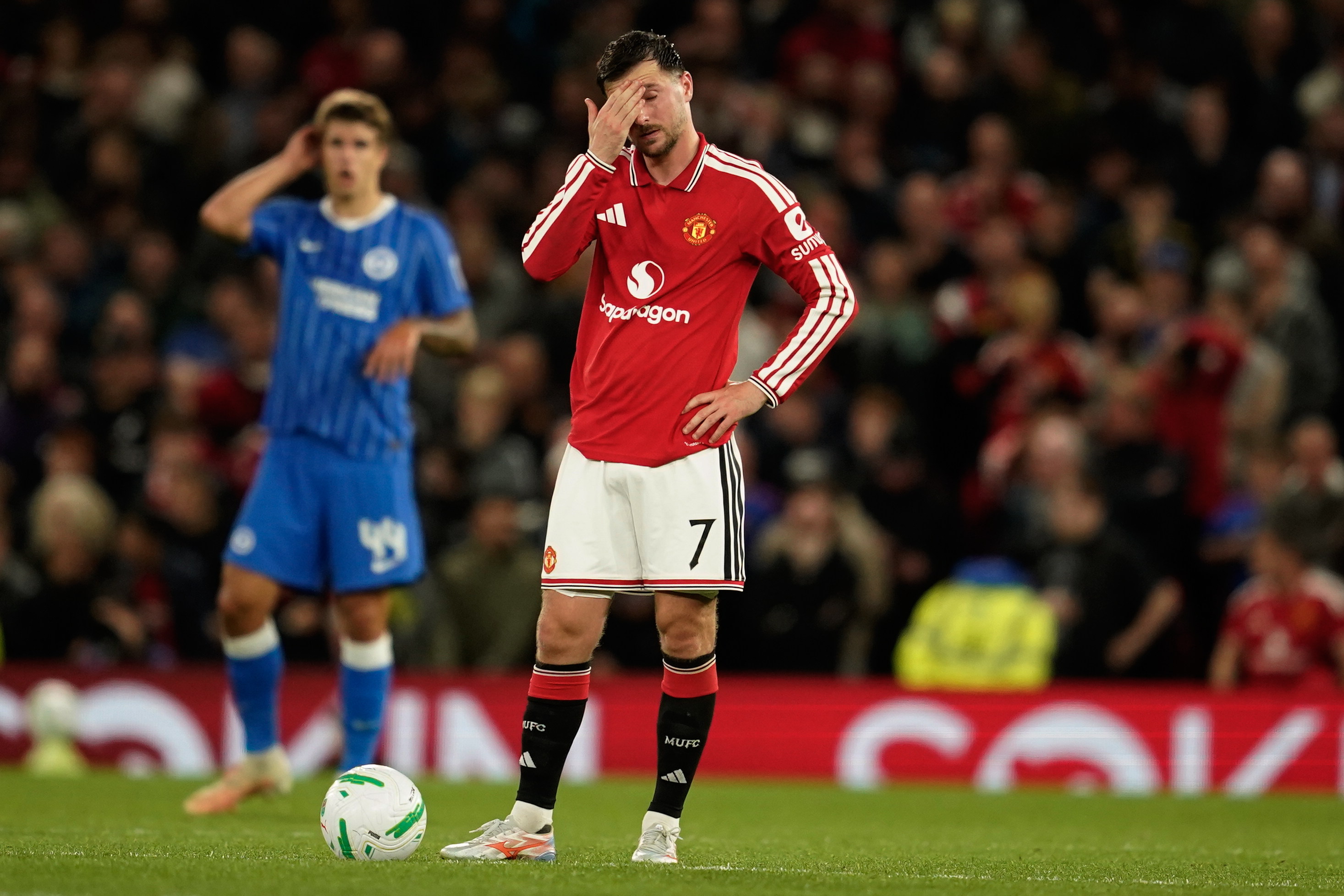 Manchester United's Mason Mount reacts after Brighton's Pascal Gross scoring his side's second goal during the English League Cup third round soccer match between Manchester United and Brighton and Hove Albion in Manchester, England, Wednesday, Sept. 16, 2026. 