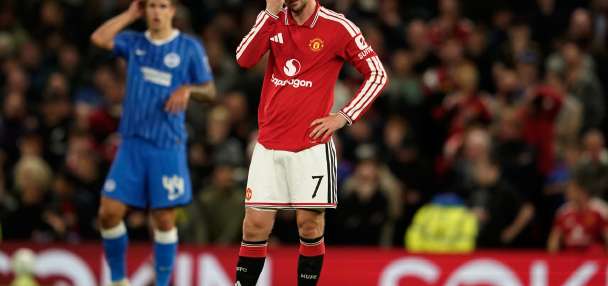 Carrick's woes continue as Man United stunned by Brighton in League Cup