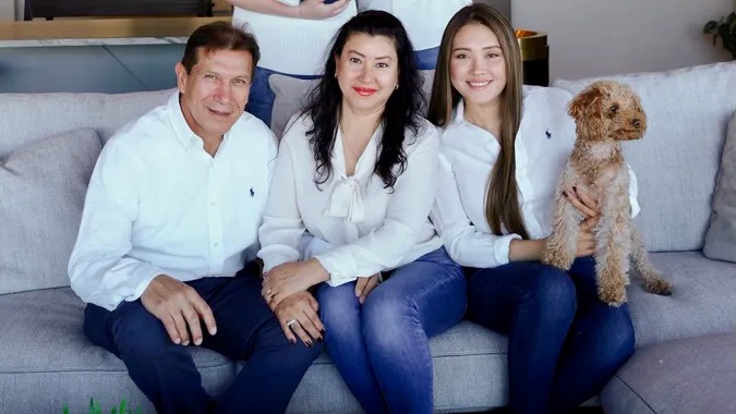 Draper man says parents, sister were trying to normalize migratory status when detained by ICE
