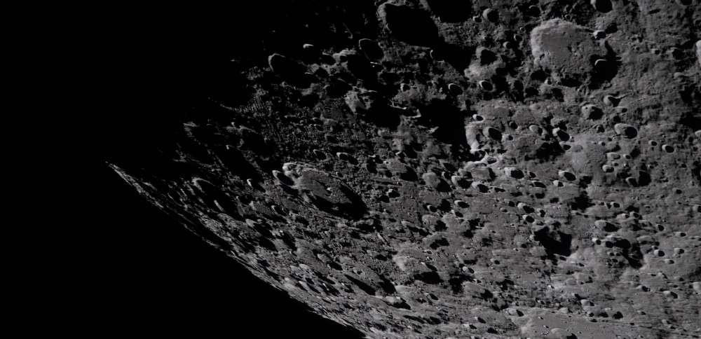 Cities won't survive on the moon as there isn't enough water, scientists say