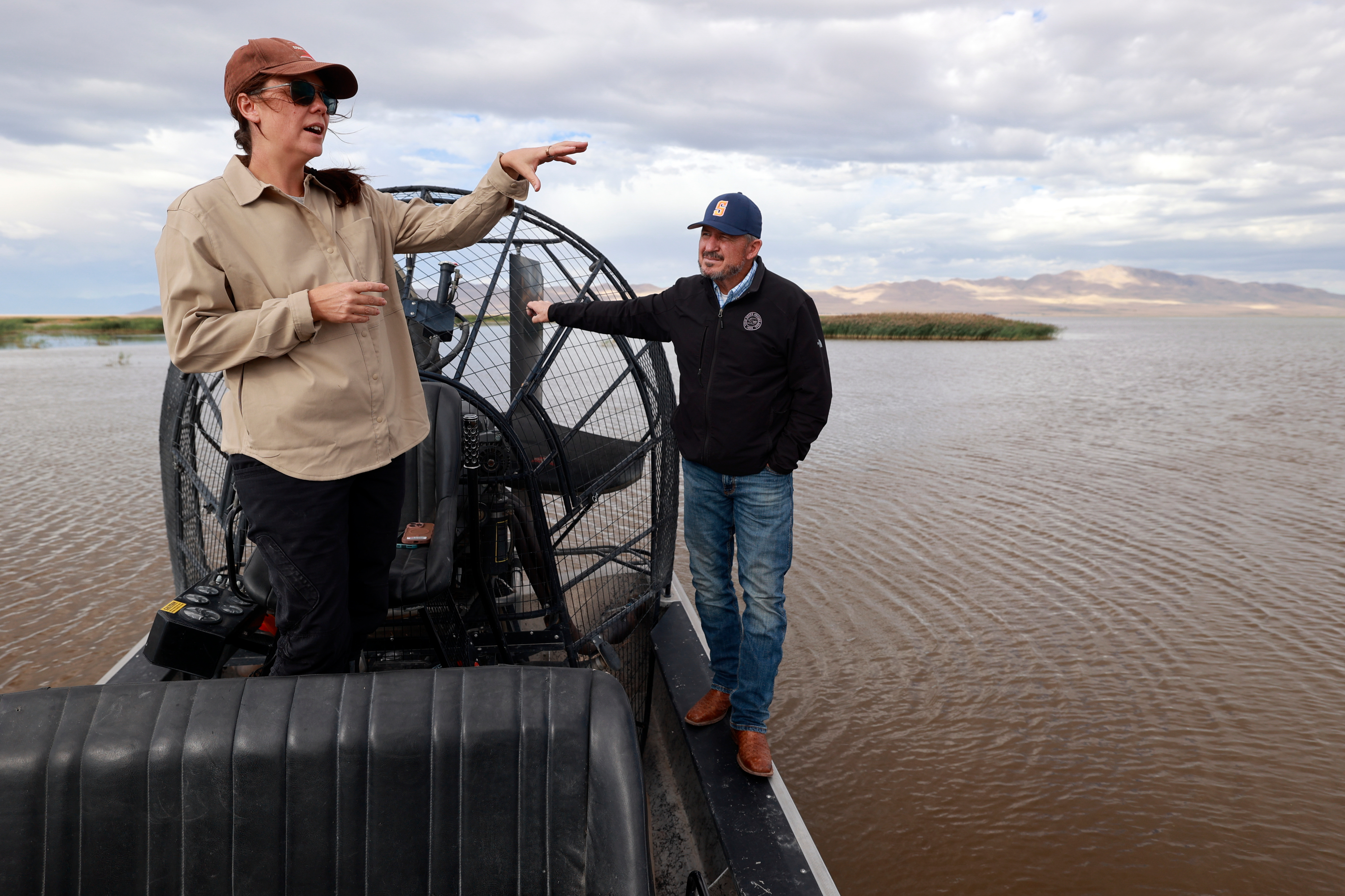 'Seeing is believing': Utah senators tour Great Salt Lake as they look at ways to protect it