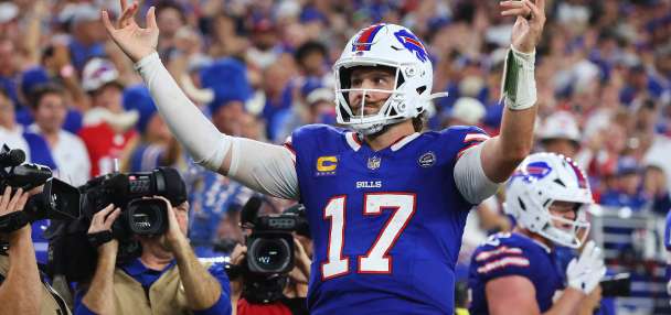 Josh Allen opens the Bills' new stadium with a 5-TD outing in a 41-31 win over the Lions