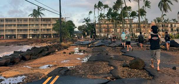 Kauai small businesses ask tourists to return with aloha and some patience