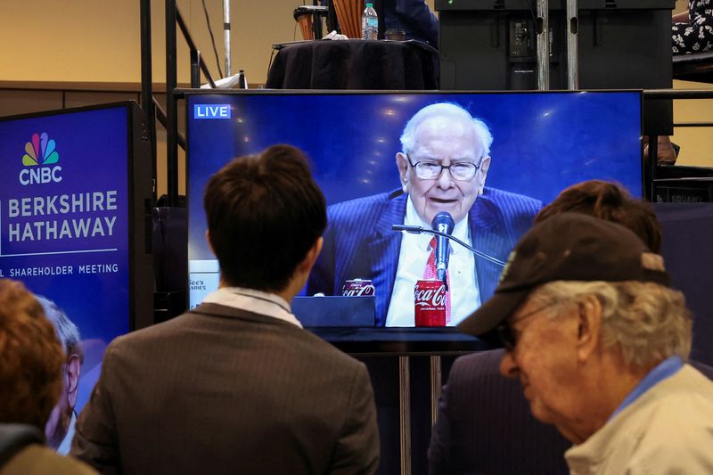 Top Business story anchor