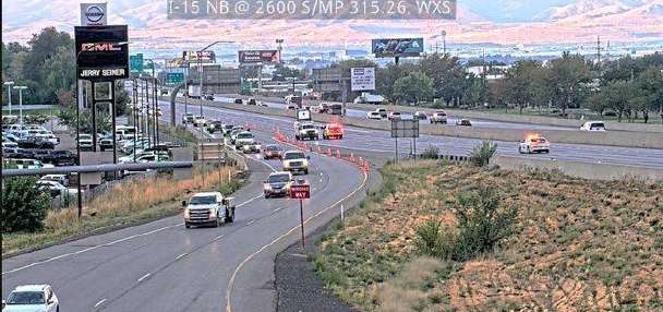 Person killed in I-15 crash near Woods Cross